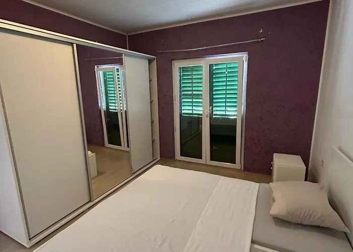 Bugarija House Apartment Bibinje